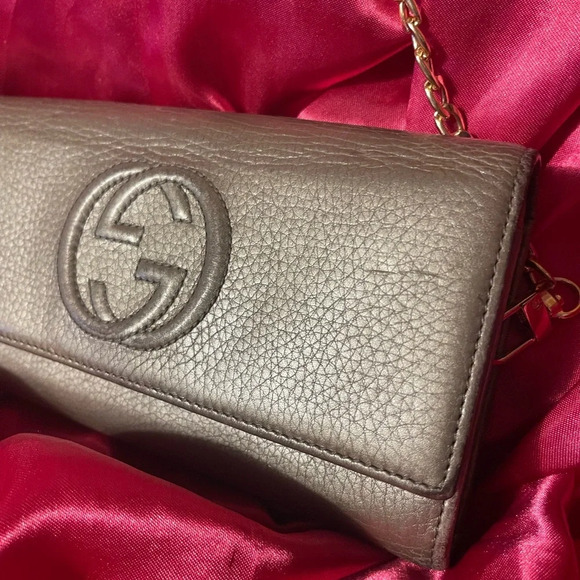 GUCCI GG Soho Leather Biford Long Crossbody - Picture 5 of 16